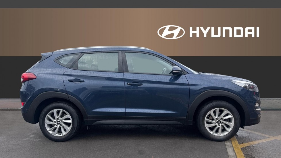 Hyundai TUCSON 1.6 GDi Blue Drive SE Nav 5dr 2WD Petrol Estate - Image 5