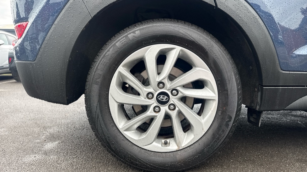 Hyundai TUCSON 1.6 GDi Blue Drive SE Nav 5dr 2WD Petrol Estate - Image 7