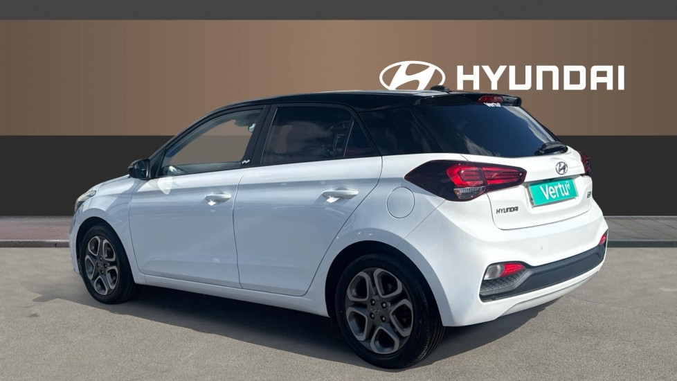 Hyundai i20 1.2 MPi Play 5dr Petrol Hatchback - Image 2