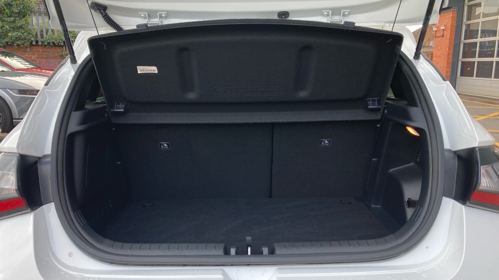 Hyundai i20 1.0T GDi 48V MHD 120 N Line 5dr DCT Petrol Hatchback - Image 4