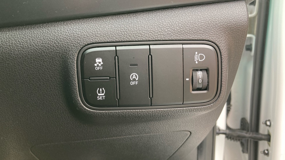Hyundai i20 1.0T GDi 48V MHD 120 N Line 5dr DCT Petrol Hatchback - Image 27