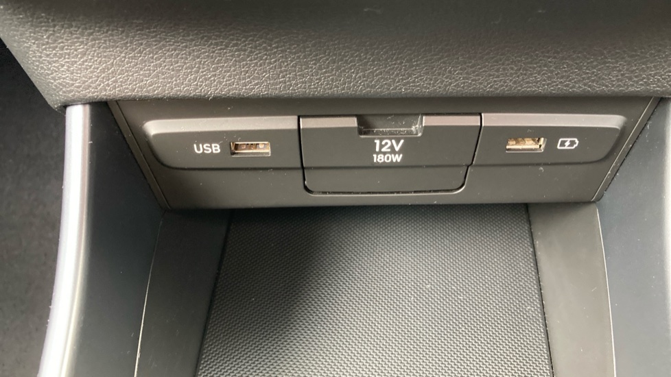Hyundai i20 1.0T GDi 48V MHD 120 N Line 5dr DCT Petrol Hatchback - Image 38