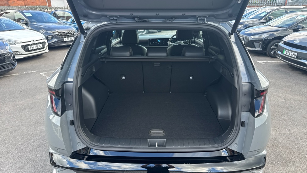 Hyundai TUCSON 1.6T 239 Hybrid N Line Edition 5dr Auto Hybrid Estate - Image 4