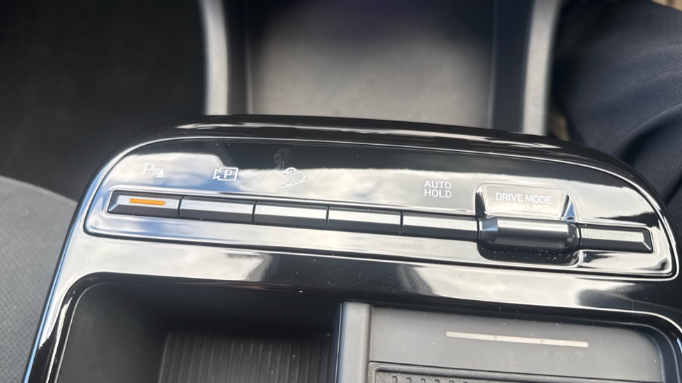 Hyundai TUCSON 1.6T 239 Hybrid N Line Edition 5dr Auto Hybrid Estate - Image 28
