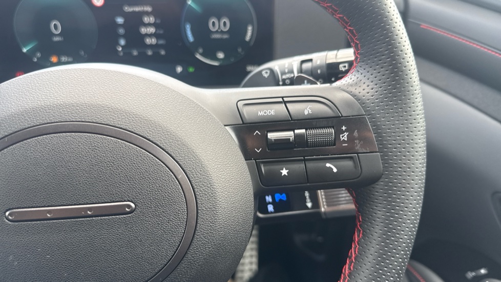Hyundai TUCSON 1.6T 239 Hybrid N Line Edition 5dr Auto Hybrid Estate - Image 33
