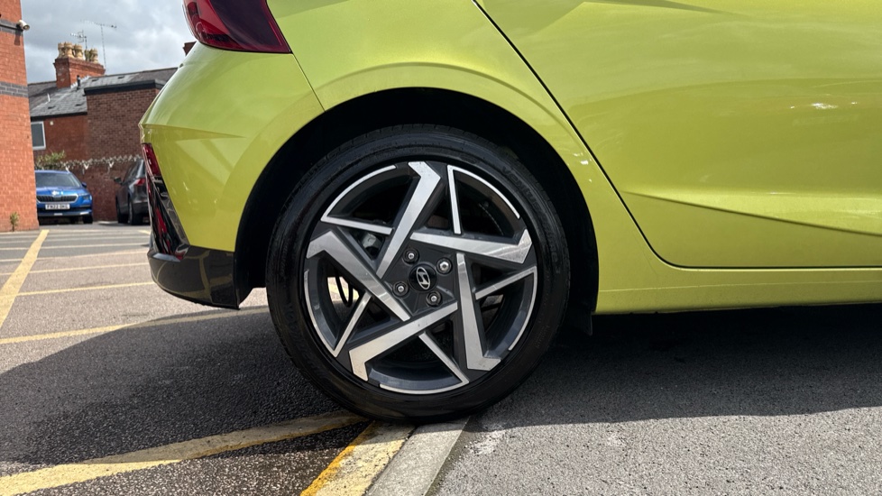 Hyundai i20 1.0T GDi Premium 5dr Petrol Hatchback - Image 7