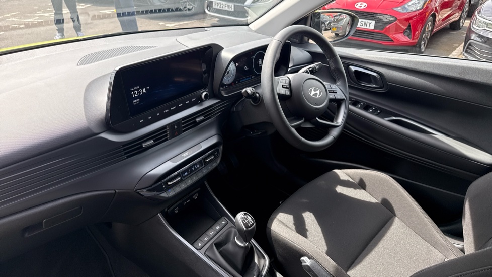 Hyundai i20 1.0T GDi Premium 5dr Petrol Hatchback - Image 9