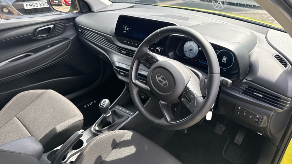 Hyundai i20 1.0T GDi Premium 5dr Petrol Hatchback - Image 11
