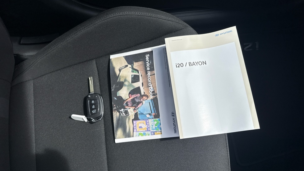 Hyundai i20 1.0T GDi Premium 5dr Petrol Hatchback - Image 19
