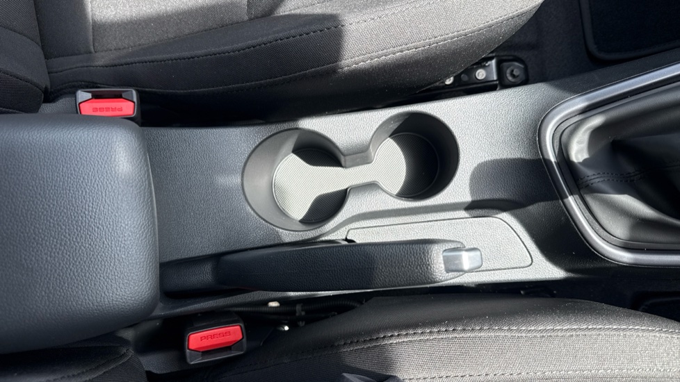 Hyundai i20 1.0T GDi Premium 5dr Petrol Hatchback - Image 30