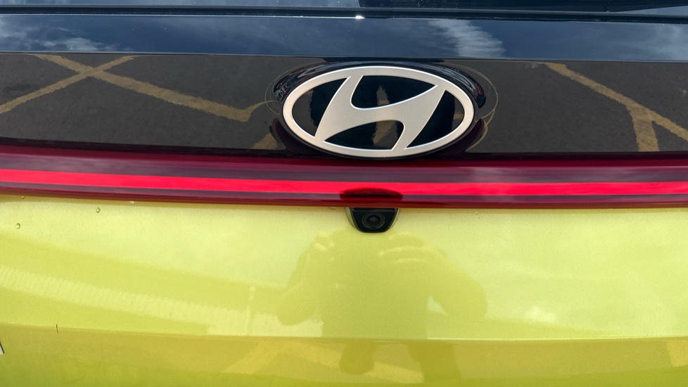 Hyundai i20 1.0T GDi Premium 5dr Petrol Hatchback - Image 42