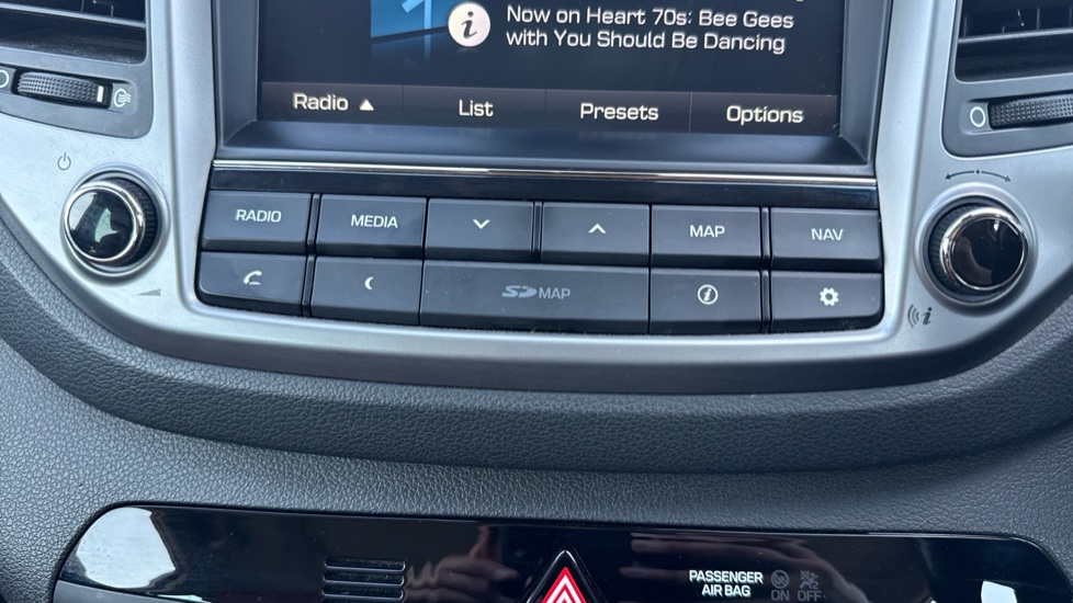 Hyundai TUCSON 1.7 CRDi Blue Drive Premium SE 5dr 2WD DCT Diesel Estate - Image 26