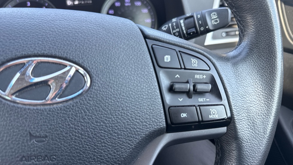 Hyundai TUCSON 1.7 CRDi Blue Drive Premium SE 5dr 2WD DCT Diesel Estate - Image 34