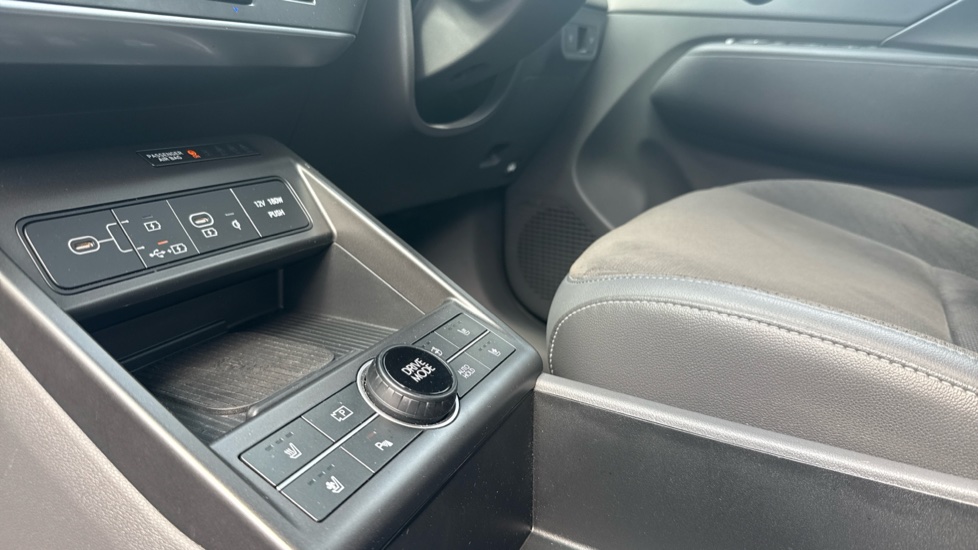 Hyundai KONA 160kW Ultimate 65kWh 5dr Auto Electric Hatchback - Image 13