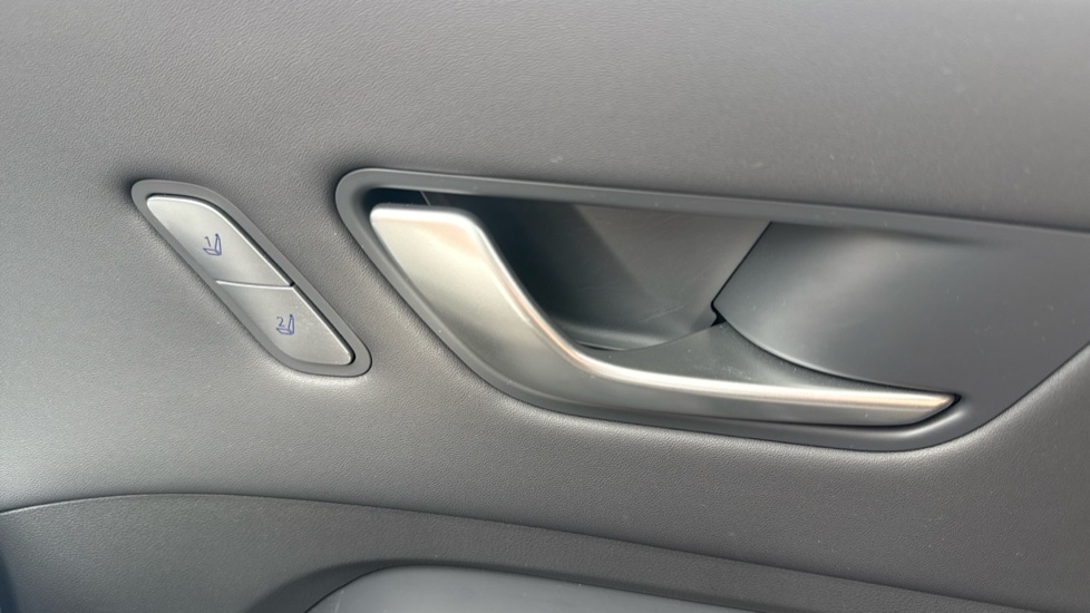 Hyundai KONA 160kW Ultimate 65kWh 5dr Auto Electric Hatchback - Image 39