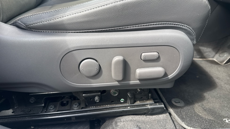 Hyundai KONA 160kW Ultimate 65kWh 5dr Auto Electric Hatchback - Image 43
