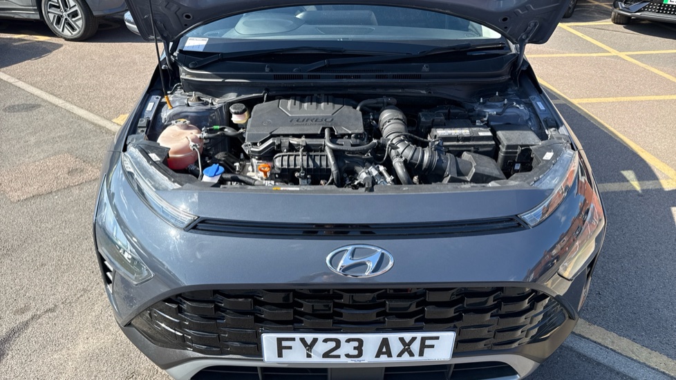Hyundai BAYON 1.0 TGDi 48V MHEV Premium 5dr Petrol Hatchback - Image 8