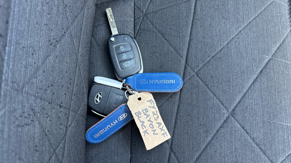 Hyundai BAYON 1.0 TGDi 48V MHEV Premium 5dr Petrol Hatchback - Image 20