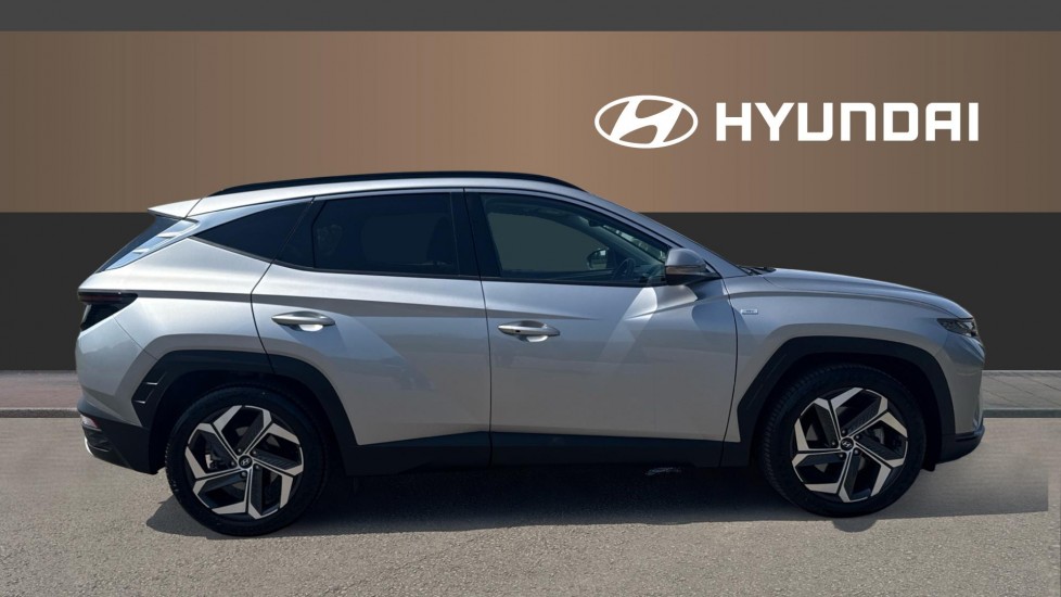 Hyundai TUCSON 1.6 TGDi 48V MHD Ultimate 5dr 2WD DCT Petrol Estate - Image 5