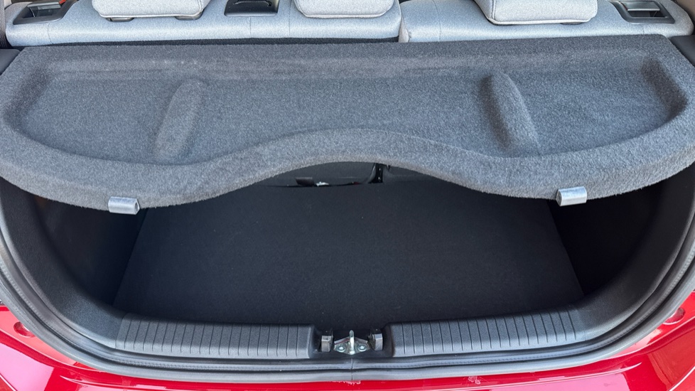 Hyundai i10 1.2 MPi Premium 5dr Auto Petrol Hatchback - Image 37
