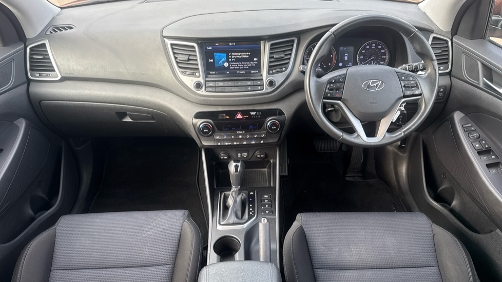 Hyundai TUCSON 1.7 CRDi Blue Drive SE Nav 5dr 2WD DCT Diesel Estate - Image 10