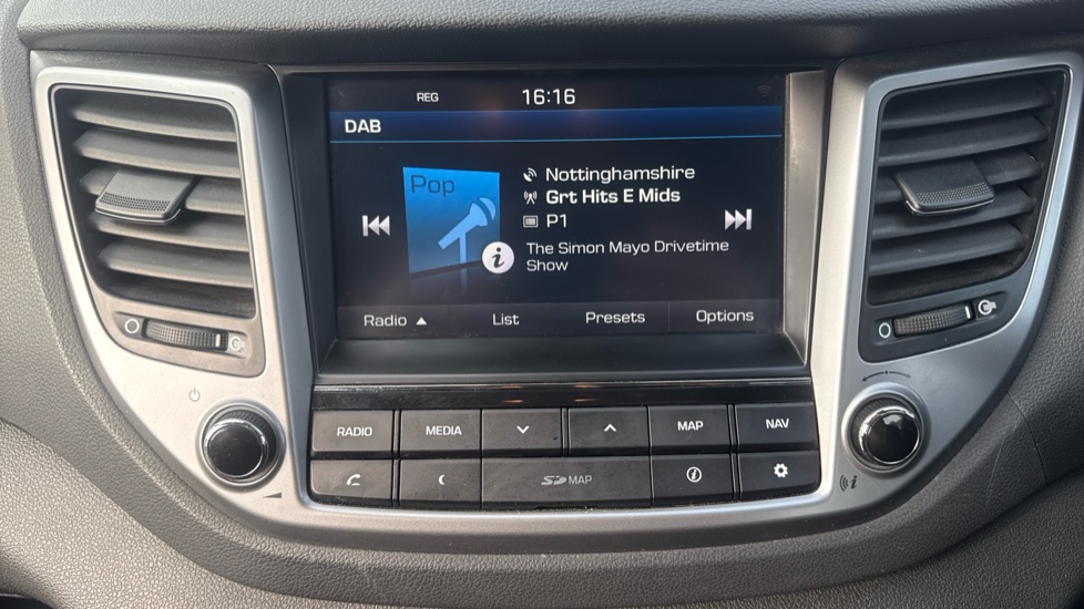 Hyundai TUCSON 1.7 CRDi Blue Drive SE Nav 5dr 2WD DCT Diesel Estate - Image 12