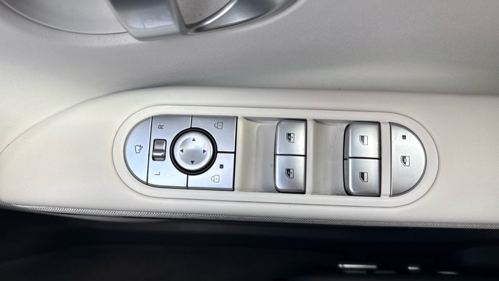 Hyundai IONIQ 5 125kW Ultimate 58 kWh 5dr Auto Electric Hatchback - Image 39