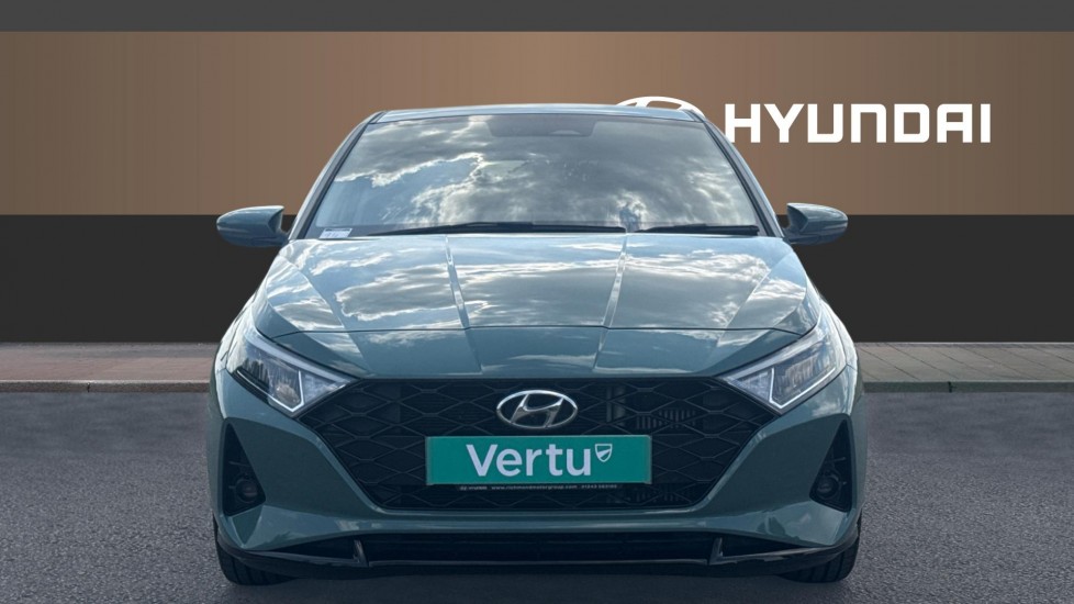 Hyundai i20 1.0T GDi 48V MHD Premium 5dr DCT Petrol Hatchback - Image 3