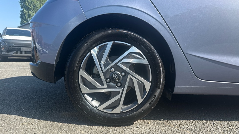 Hyundai i20 1.0T GDi Advance 5dr DCT Petrol Hatchback - Image 7