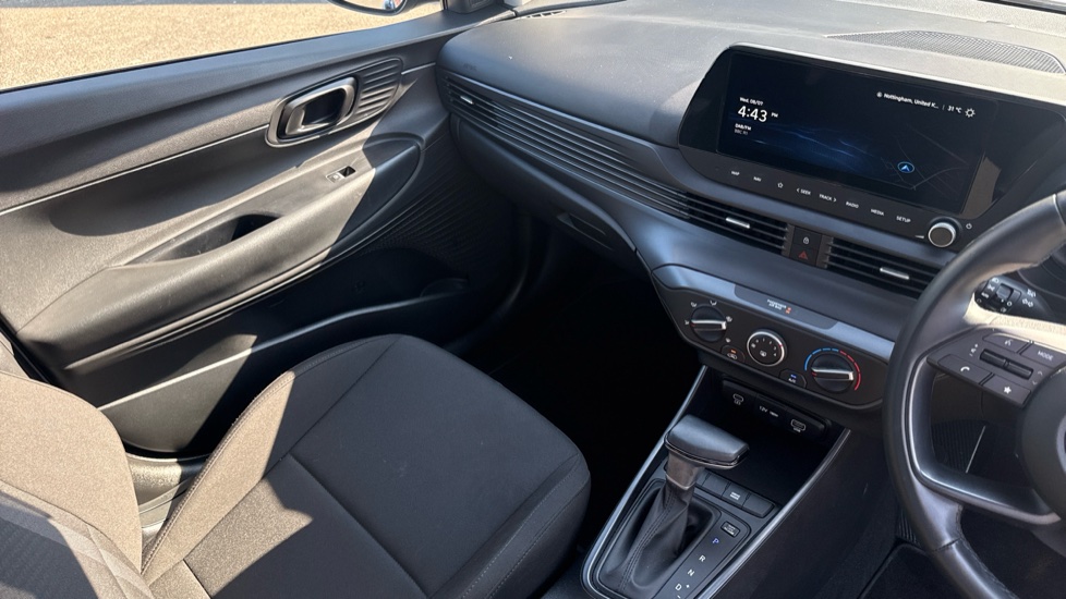 Hyundai i20 1.0T GDi Advance 5dr DCT Petrol Hatchback - Image 14