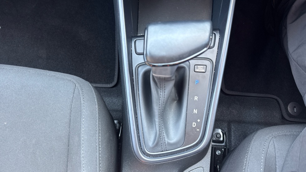 Hyundai i20 1.0T GDi Advance 5dr DCT Petrol Hatchback - Image 26