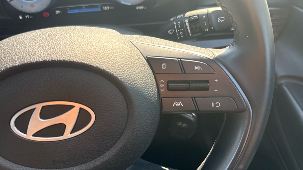 Hyundai i20 1.0T GDi Advance 5dr DCT Petrol Hatchback - Image 29