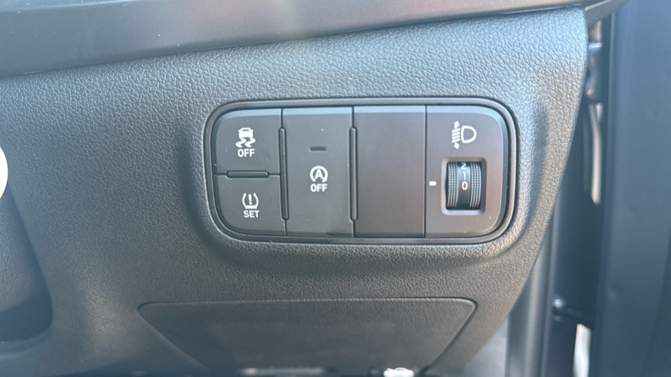 Hyundai i20 1.0T GDi Advance 5dr DCT Petrol Hatchback - Image 33