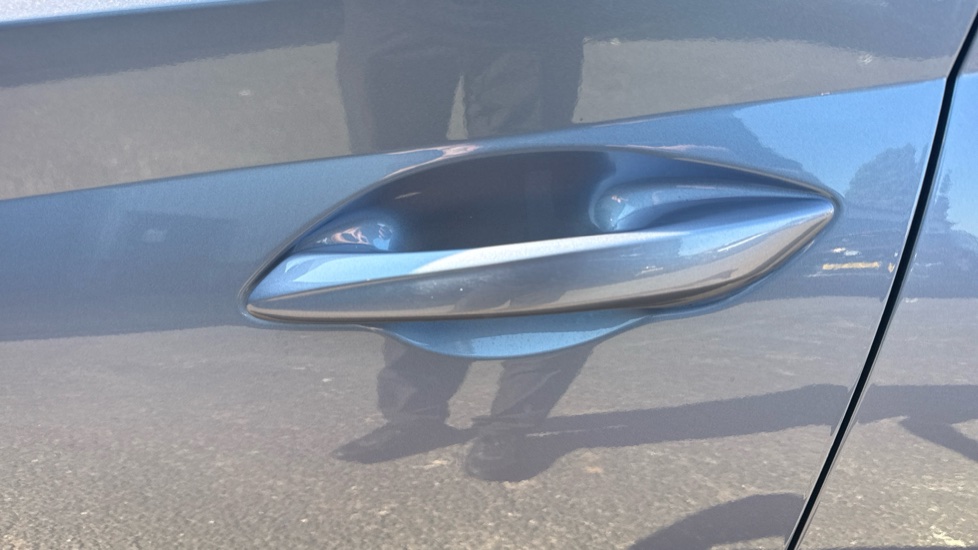 Hyundai i20 1.0T GDi Advance 5dr DCT Petrol Hatchback - Image 38