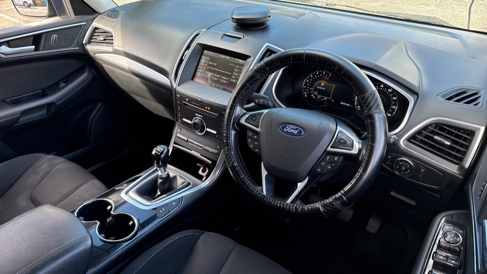 Ford S-MAX 2.0 TDCi 150 Titanium 5dr Diesel Estate - Image 11