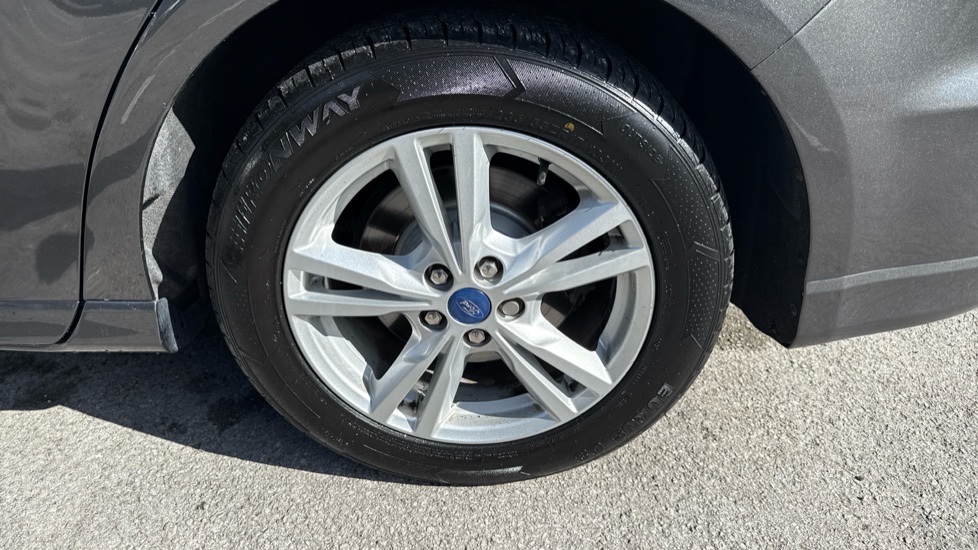 Ford S-MAX 2.0 TDCi 150 Titanium 5dr Diesel Estate - Image 38