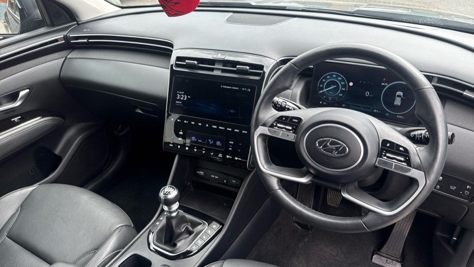Hyundai TUCSON 1.6 TGDi Ultimate 5dr 2WD Petrol Estate - Image 11