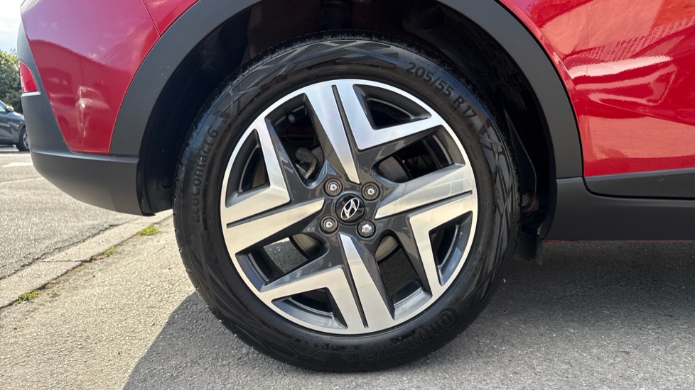 Hyundai BAYON 1.0 TGDi 48V MHEV Premium 5dr DCT Petrol Hatchback - Image 7