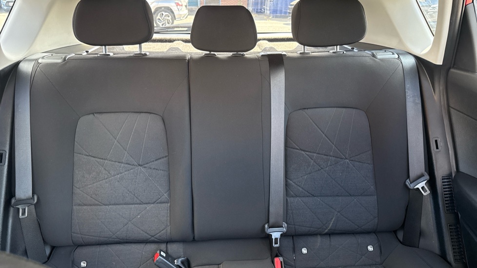 Hyundai BAYON 1.0 TGDi 48V MHEV Premium 5dr DCT Petrol Hatchback - Image 15