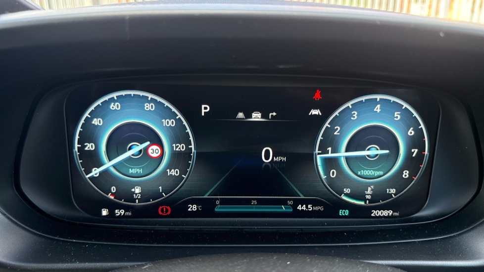 Hyundai BAYON 1.0 TGDi 48V MHEV Premium 5dr DCT Petrol Hatchback - Image 18