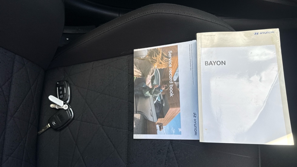 Hyundai BAYON 1.0 TGDi 48V MHEV Premium 5dr DCT Petrol Hatchback - Image 19