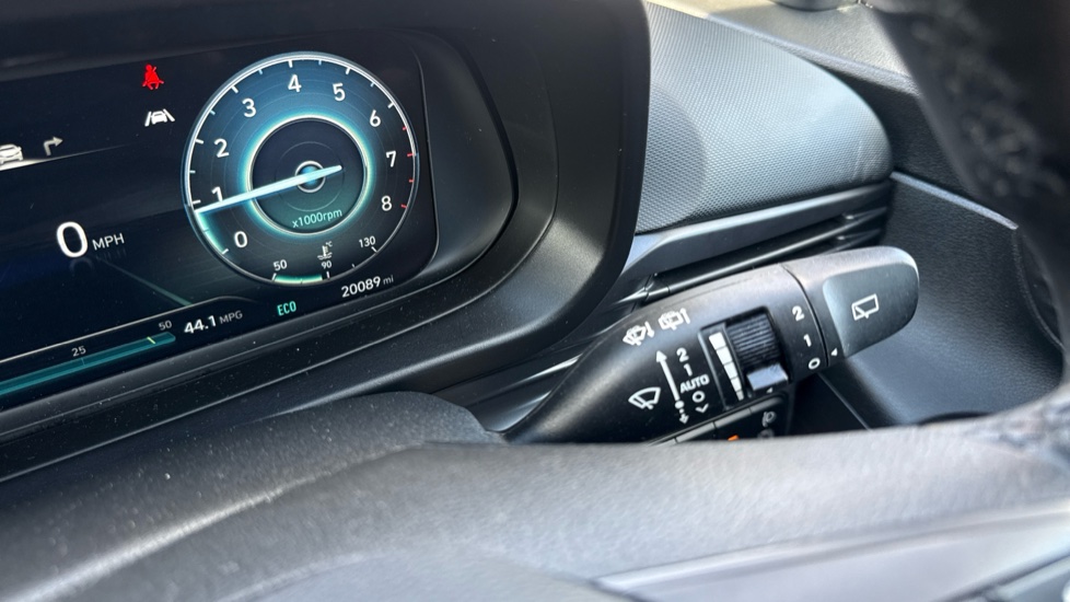 Hyundai BAYON 1.0 TGDi 48V MHEV Premium 5dr DCT Petrol Hatchback - Image 34