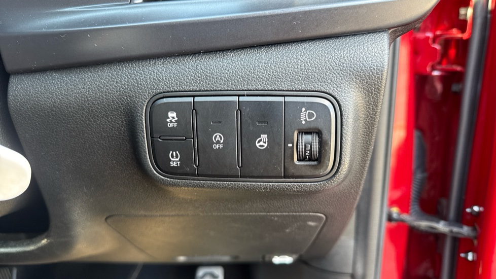 Hyundai BAYON 1.0 TGDi 48V MHEV Premium 5dr DCT Petrol Hatchback - Image 37