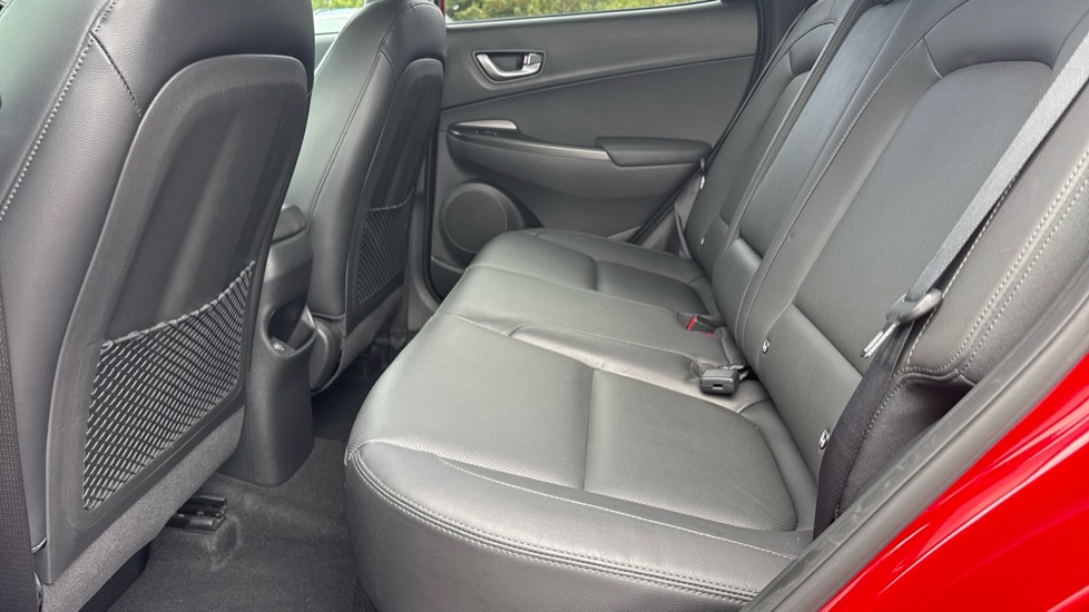Hyundai KONA 1.6 GDi Hybrid Ultimate 5dr DCT Hybrid Hatchback - Image 16