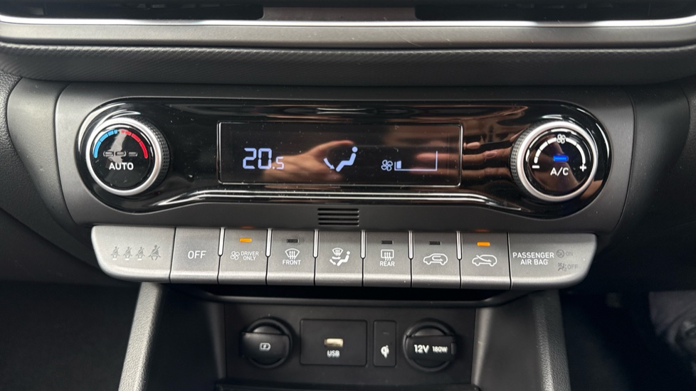 Hyundai KONA 1.6 GDi Hybrid Ultimate 5dr DCT Hybrid Hatchback - Image 28
