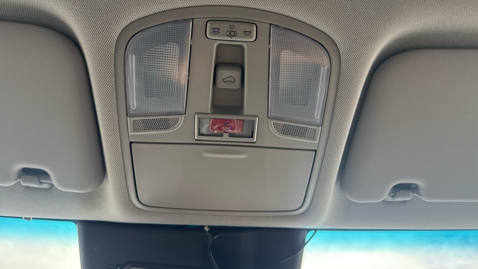Hyundai KONA 1.6 GDi Hybrid Ultimate 5dr DCT Hybrid Hatchback - Image 41
