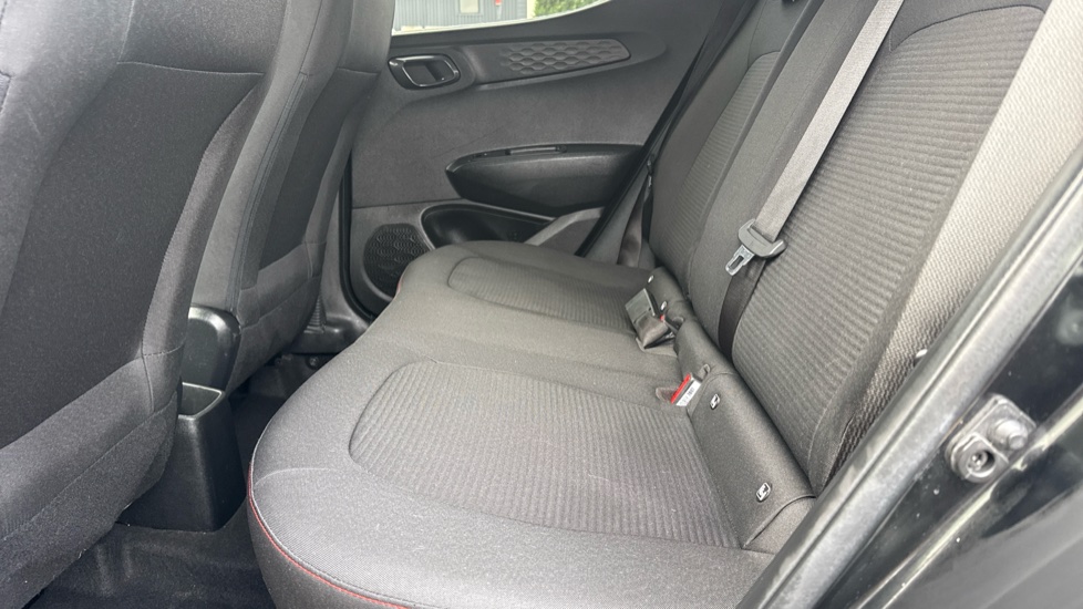 Hyundai i10 1.0 T-GDi N Line 5dr Petrol Hatchback - Image 16