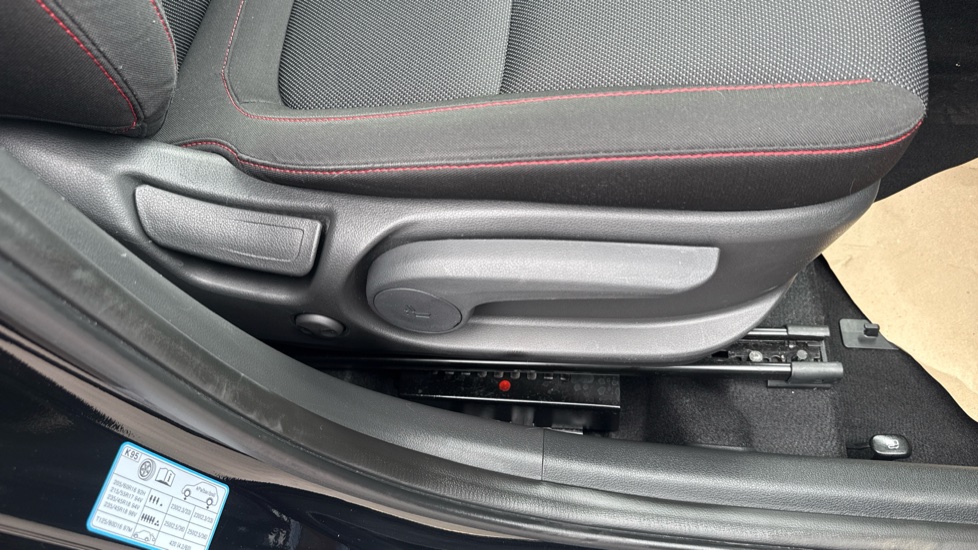 Hyundai KONA 1.0 TGDi 48V MHEV N Line 5dr Petrol Hatchback - Image 38