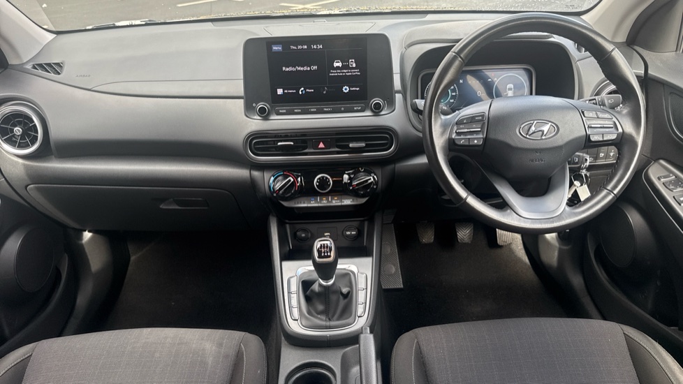 Hyundai KONA 1.0 TGDi 48V MHEV SE Connect 5dr Petrol Hatchback - Image 10