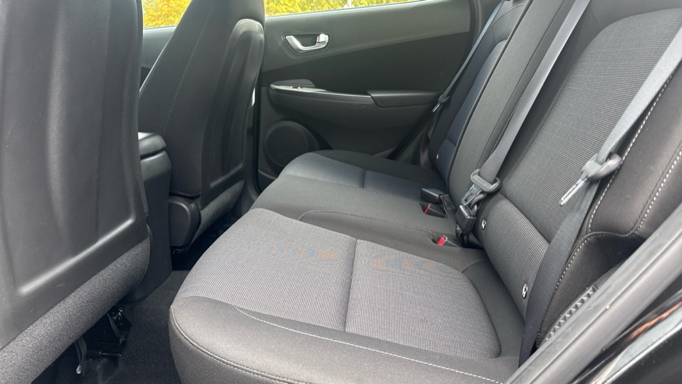 Hyundai KONA 1.0 TGDi 48V MHEV SE Connect 5dr Petrol Hatchback - Image 16